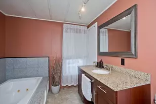 93 Grochmal Ave, Springfield, MA 01151 - Photo 15