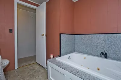 93 Grochmal Avenue #12, Springfield, MA 01151 - Photo 17