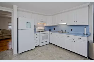 93 Grochmal Avenue #12, Springfield, MA 01151 - Photo 5