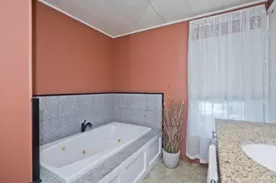 93 Grochmal Ave, Springfield, MA 01151 - Photo 17