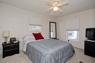 93 Grochmal Ave, Springfield, MA 01151 - Photo 23