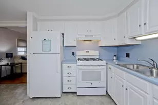 93 Grochmal Ave, Springfield, MA 01151 - Photo 7