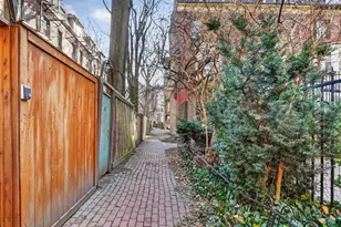 42 Clarendon St, Boston, MA 02116 - Photo 25