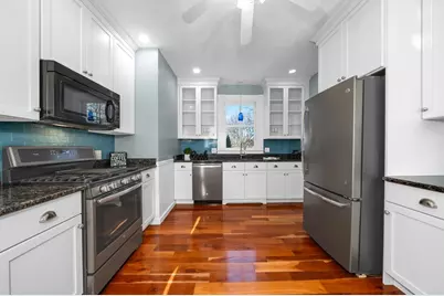 67 High St, Andover, MA 01810 - Photo 7