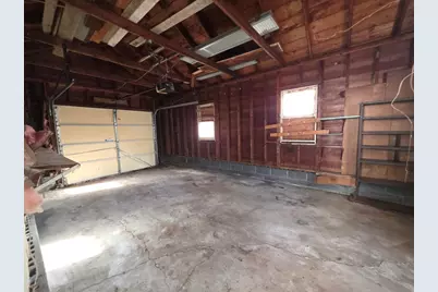 6 Barker St, Palmer, MA 01080 - Photo 13