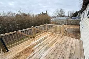 12 Dellawanda Rd, Swansea, MA 02777 - Photo 15