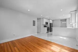 170 Calumet St, Boston, MA 02120 - Photo 7