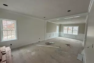 2 Clover Glen Cir, Shrewsbury, MA 01545 - Photo 7