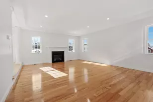 2 Clover Glen Cir, Shrewsbury, MA 01545 - Photo 17