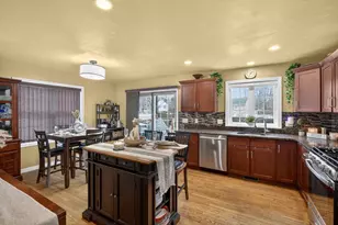 215 North Ave, Brockton, MA 02302 - Photo 7