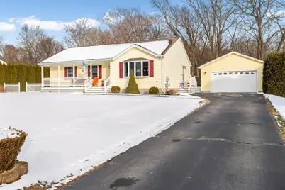 10 Daves Way, Dudley, MA 01571 - Photo 3