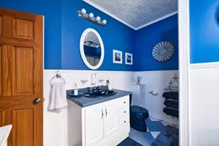 467 Brock Ave, New Bedford, MA 02744 - Photo 27