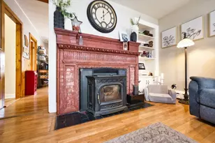 467 Brock Ave, New Bedford, MA 02744 - Photo 11