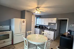 118 Sumner St, Quincy, MA 02169 - Photo 5