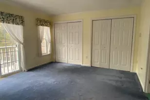 10 Castlegate Dr, Springfield, MA 01129 - Photo 11