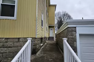 4 Vernon Terrace, Worcester, MA 01610 - Photo 11