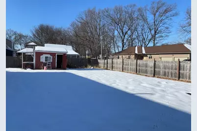 844 McKinstry Ave, Chicopee, MA 01020 - Photo 19