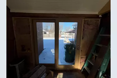 844 McKinstry Ave, Chicopee, MA 01020 - Photo 9