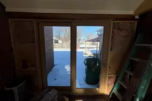 844 McKinstry Ave, Chicopee, MA 01020 - Photo 9