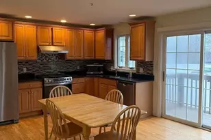 30 Russell St, Waltham, MA 02453 - Photo 7