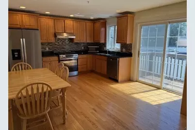 30 Russell St #5, Waltham, MA 02453 - Photo 5