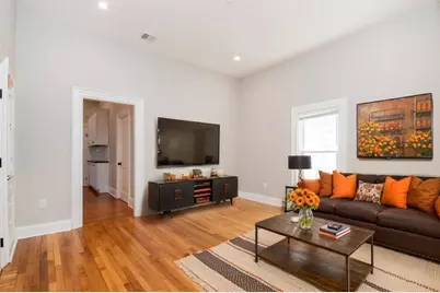 14 Grant St, Boston, MA 02125 - Photo 3