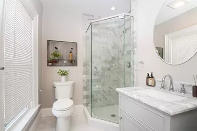 14 Grant St, Boston, MA 02125 - Photo 15