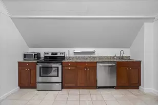 155 5th St, Cambridge, MA 02141 - Photo 3