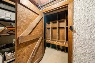 159 S Bradford St, North Andover, MA 01845 - Photo 29