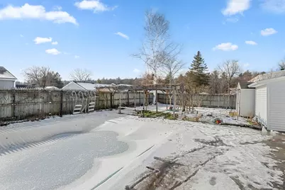 49 Jane Ave, Fitchburg, MA 01420 - Photo 15