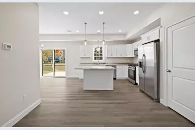 27 Johnson St #A, Taunton, MA 02780 - Photo 7