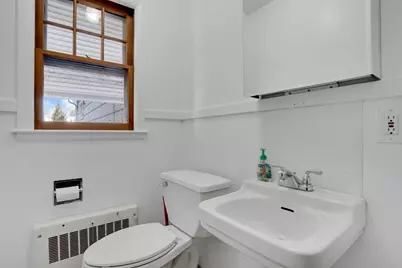264 Sumner Ave, Springfield, MA 01108 - Photo 37