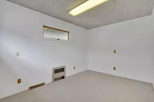 264 Sumner Ave, Springfield, MA 01108 - Photo 35