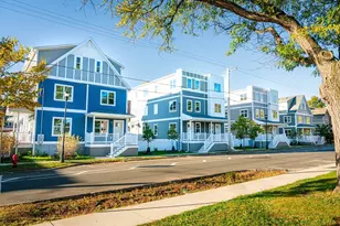 207 Clemente St, Holyoke, MA 01040 - Photo 5