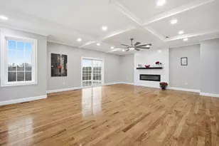 1 Farmer Cir, East Longmeadow, MA 01028 - Photo 5