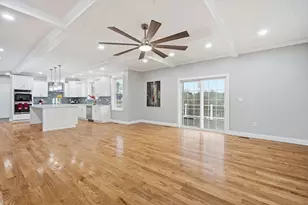 1 Farmer Cir, East Longmeadow, MA 01028 - Photo 7