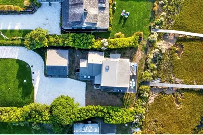 26 Tennessee Ave, Nantucket, MA 02554 - Photo 35