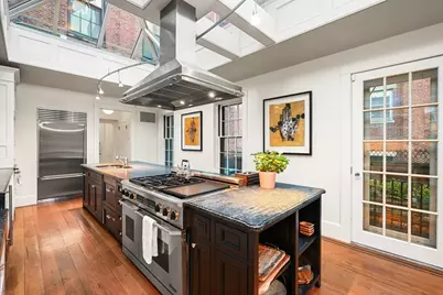 59 Mount Vernon St, Boston, MA 02108 - Photo 15