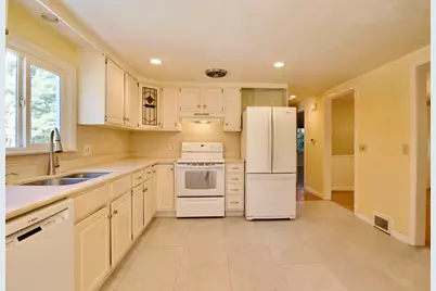 78 Meadow Rd, East Longmeadow, MA 01028 - Photo 21