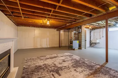 6 Boylston St, Fitchburg, MA 01420 - Photo 35