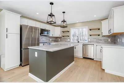 6 Boylston St, Fitchburg, MA 01420 - Photo 9