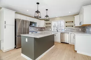 6 Boylston St, Fitchburg, MA 01420 - Photo 9