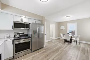 29 Lowell Ave, West Springfield, MA 01089 - Photo 9