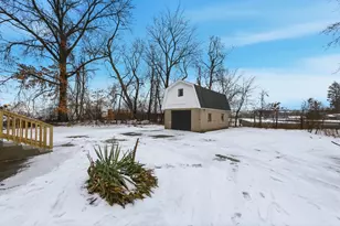 29 Lowell Ave, West Springfield, MA 01089 - Photo 33