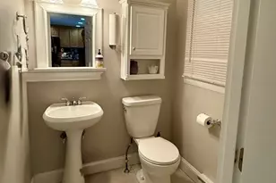 8 Maylane Dr, Salem, NH 03079 - Photo 9