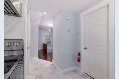 165 Davis St #3, Quincy, MA 02170 - Photo 3