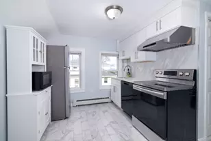 165 Davis St, Quincy, MA 02170 - Photo 5