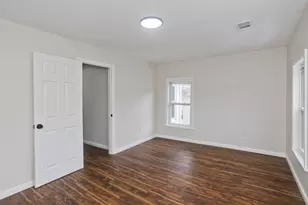 19 Kellogg St, Westfield, MA 01085 - Photo 5