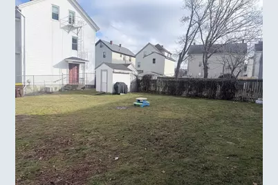 1852 S Main St, Fall River, MA 02724 - Photo 3