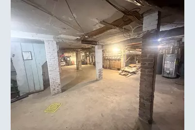 1852 S Main St, Fall River, MA 02724 - Photo 17